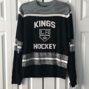 NHL LA Kings Glow in the Dark Black Sweater Med